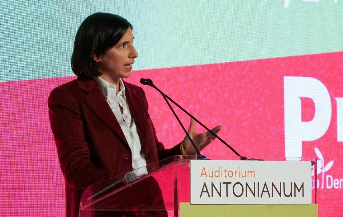Schlein sfida Meloni: “Esca da Palazzo, priorità italiani carovita e sanità”
