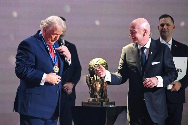 Sorteggio Mondiali 2026, premio per la pace a Trump tra le critiche