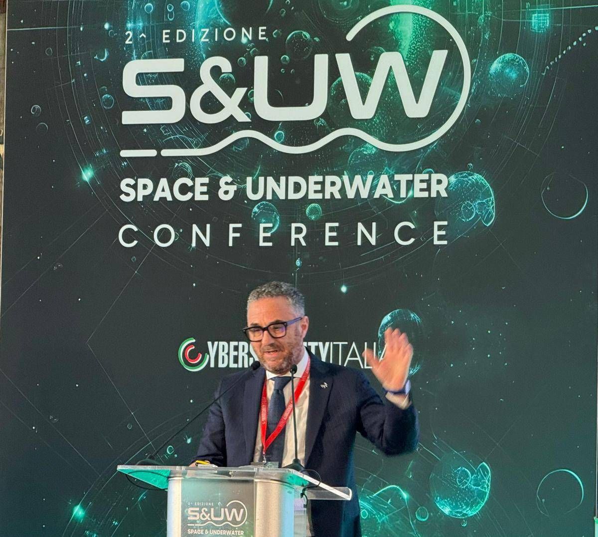 Spazio, Fasano: “Dominio conteso, con meno di 1.000 euro si può simulare un attacco satellitare”