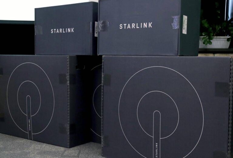 Ucraina, Starlink: “Soldati di Kiev salvi grazie alla nostra tecnologia”
