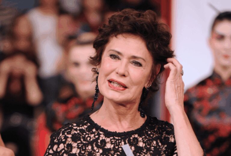 Verissimo, Corinne Clery: “Mio figlio mi ha denunciata per diffamazione”