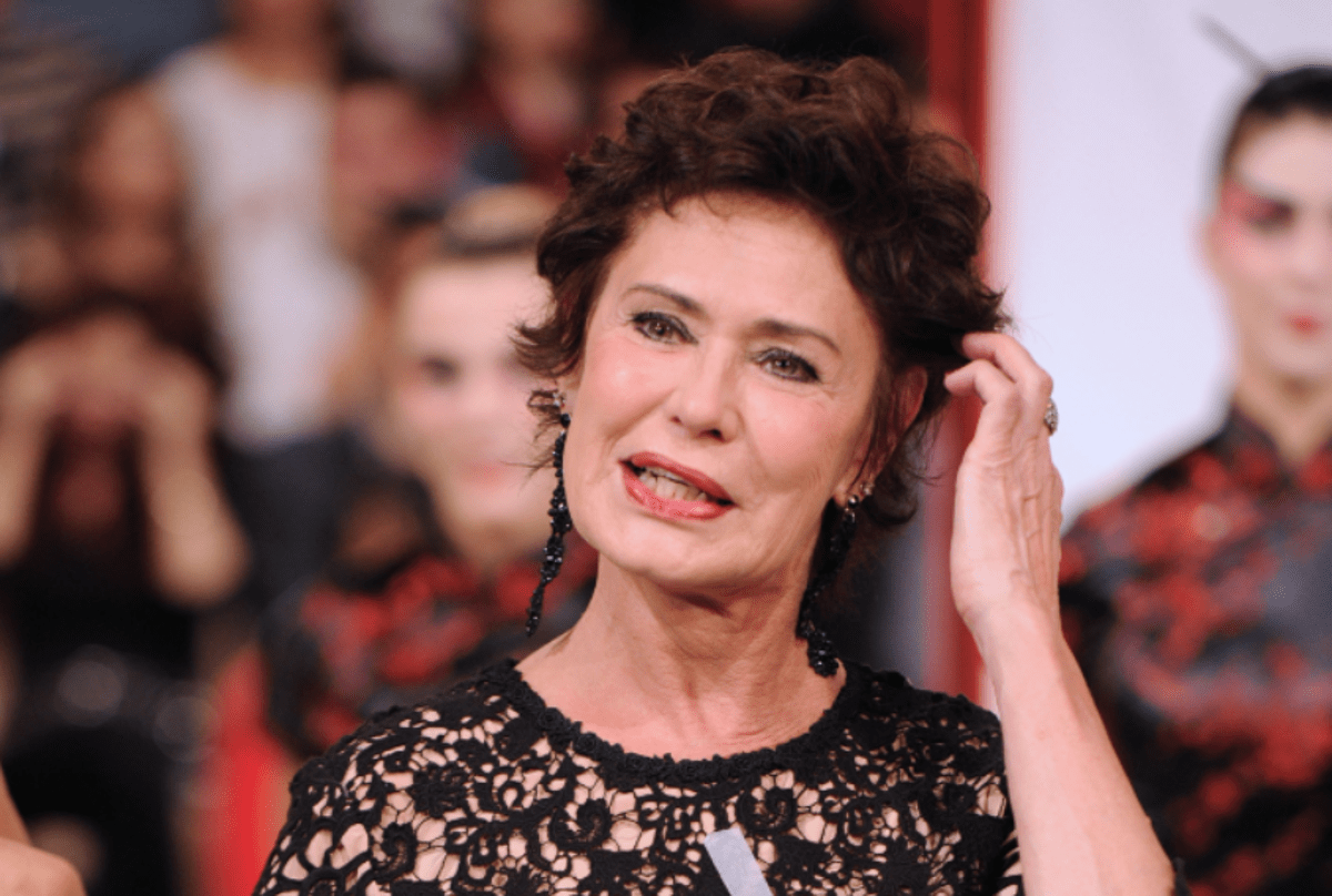 Verissimo, Corinne Clery: “Mio figlio mi ha denunciata per diffamazione”