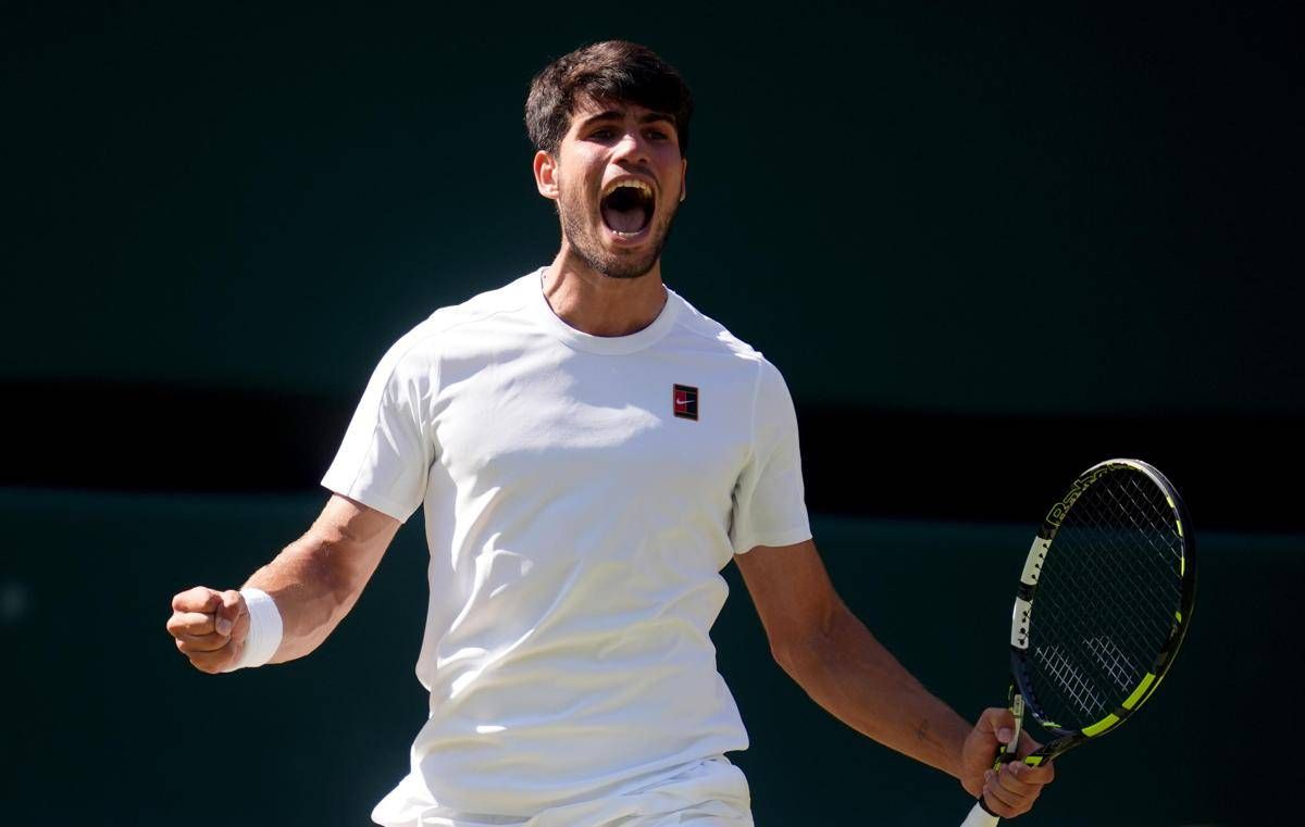 Australian Open, Alcaraz sfida Sinner e ‘snobba’ la scaramanzia: “Ho già scelto il tatuaggio per la vittoria”