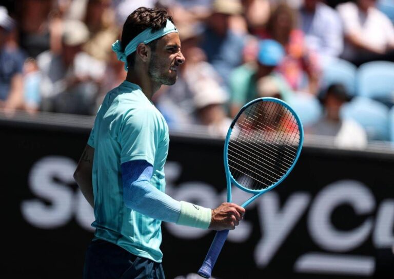 Australian Open, Musetti batte Machac e vola agli ottavi. Darderi elimina Khachanov