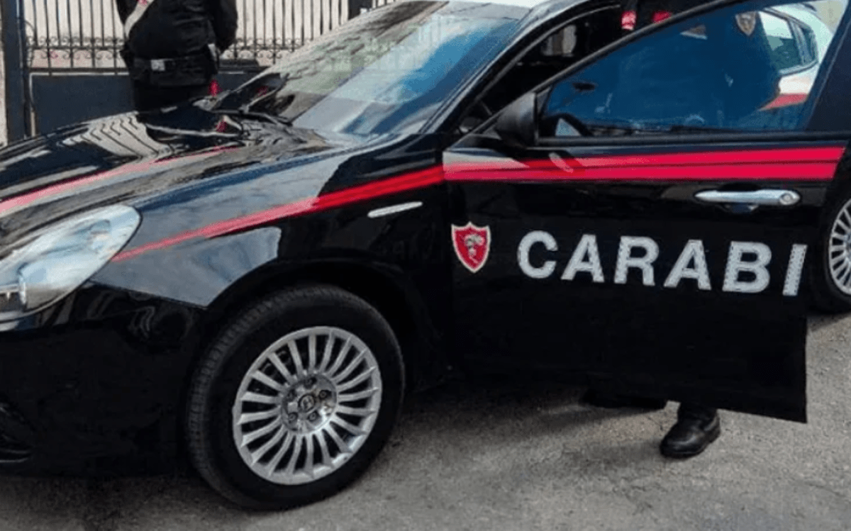 Cortina, rapina in gioielleria in pieno centro a Cortina: è la prima nella storica località alpina. Banditi in fuga