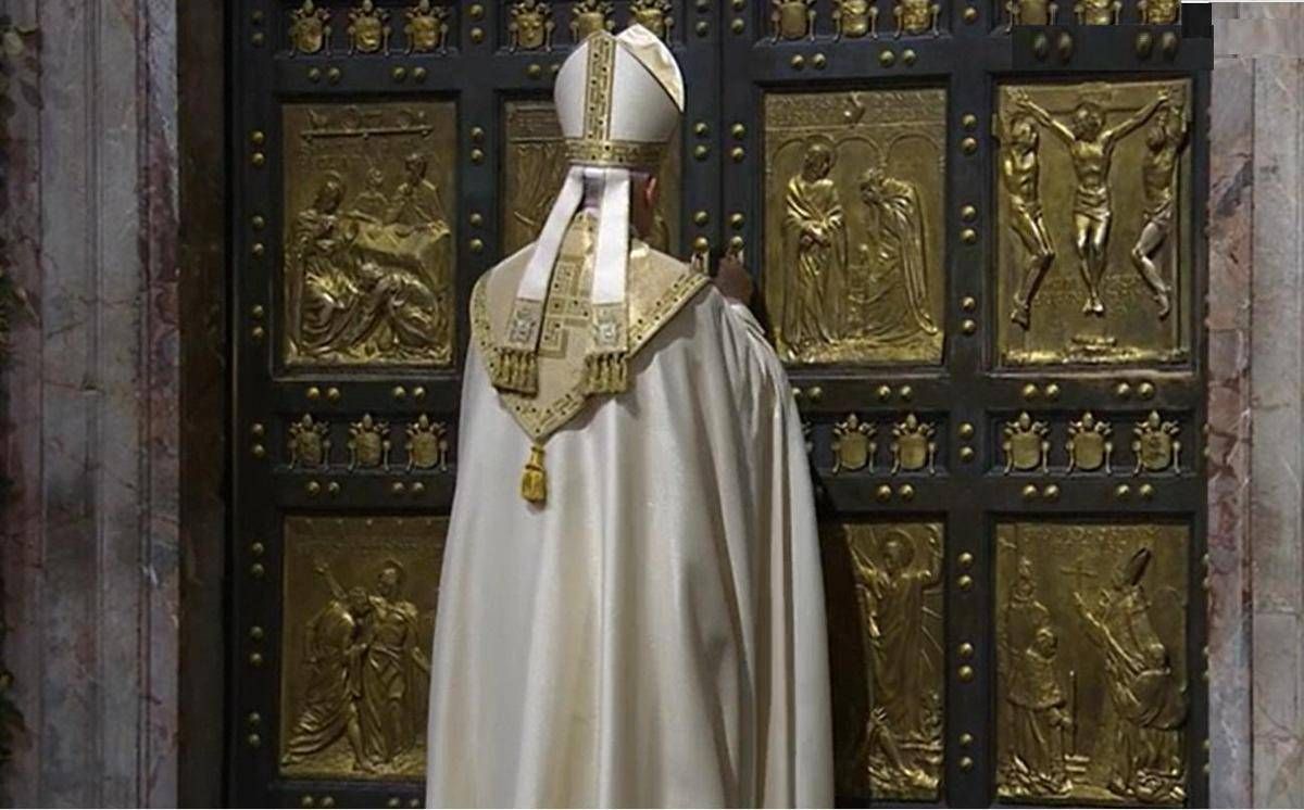 Giubileo, Papa chiude la Porta Santa di S. Pietro aperta da Francesco