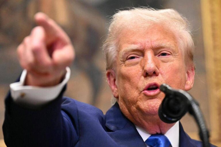 Iran, migliaia di morti. Trump ai manifestanti: “Continuate a protestare, aiuti in arrivo”