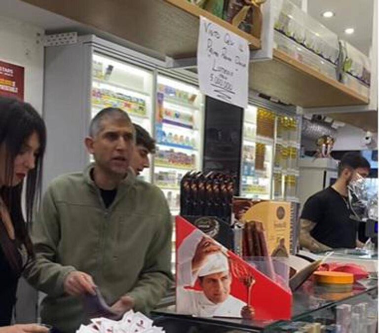 Lotteria Italia, a Roma caccia al nuovo milionario: “Qui al bar non verrà…”
