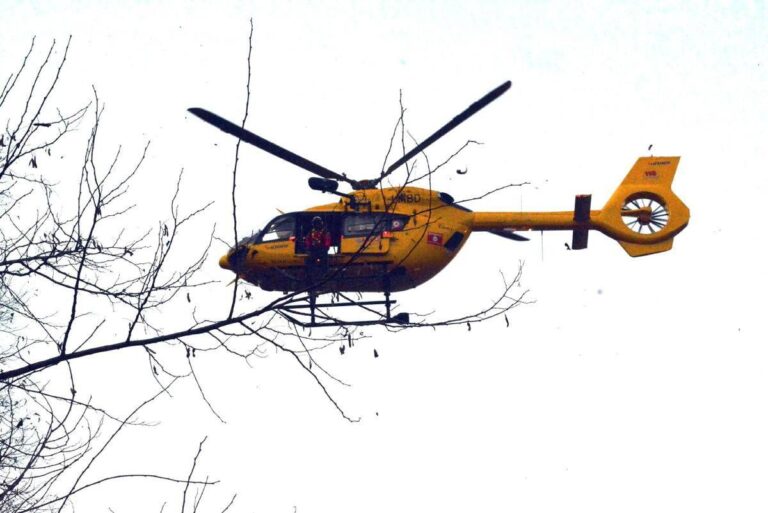Merano, morto esperto alpinista 29enne: è scivolato su un sentiero ghiacciato