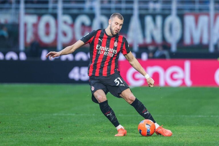 Milan-Genoa, Stanciu sbaglia il rigore per merito… di Pavlovic