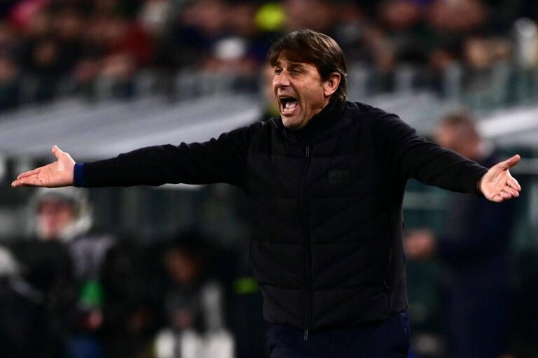 Napoli, Conte contro il Var: “Errori difficili da accettare, serve onestà per calcio pulito”
