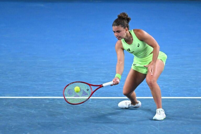 Paolini, malessere fisico agli Australian Open: cos’è successo contro Jovic