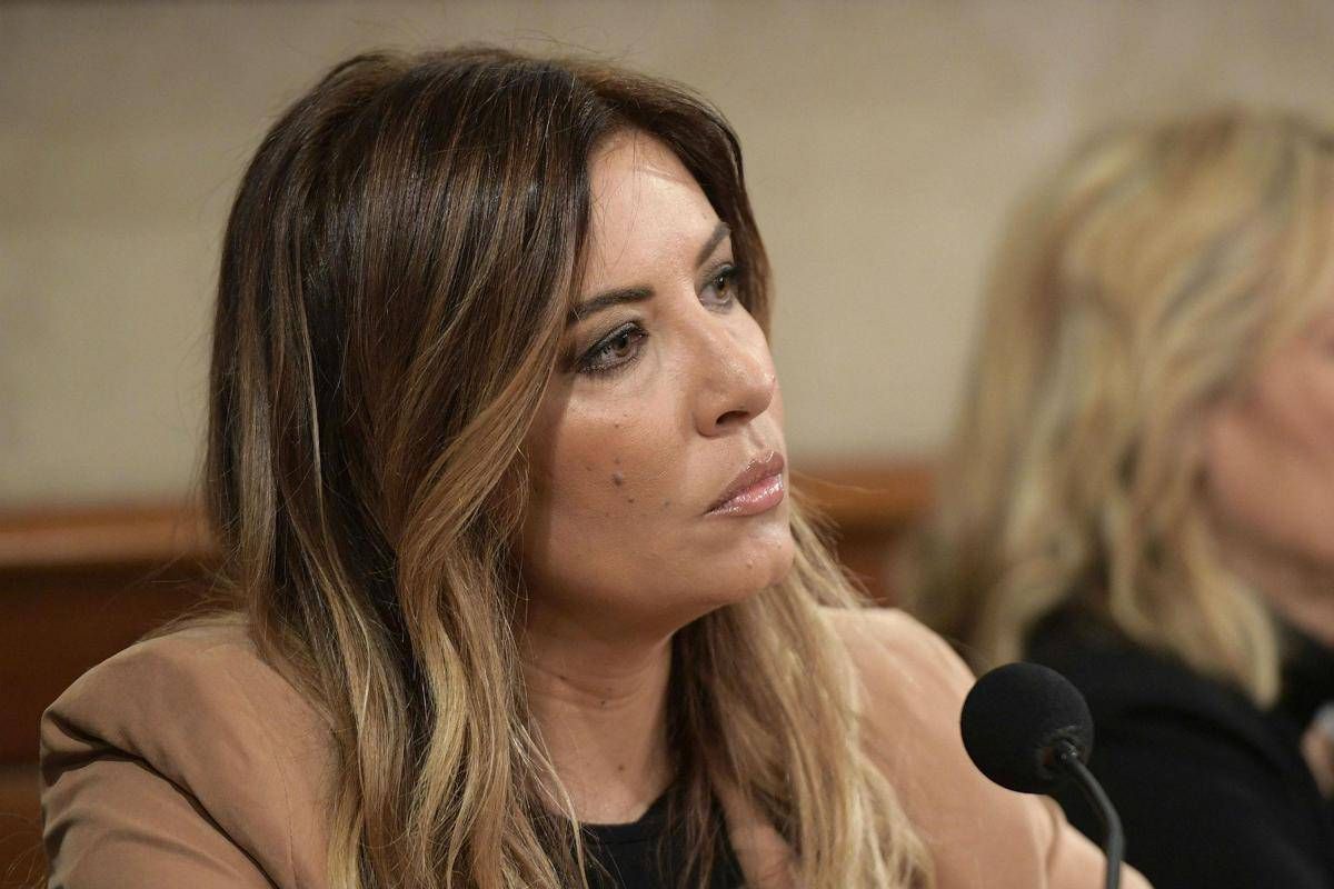 Selvaggia Lucarelli: “Ferragni prosciolta, non assolta”. La replica: “Processo non andava fatto”