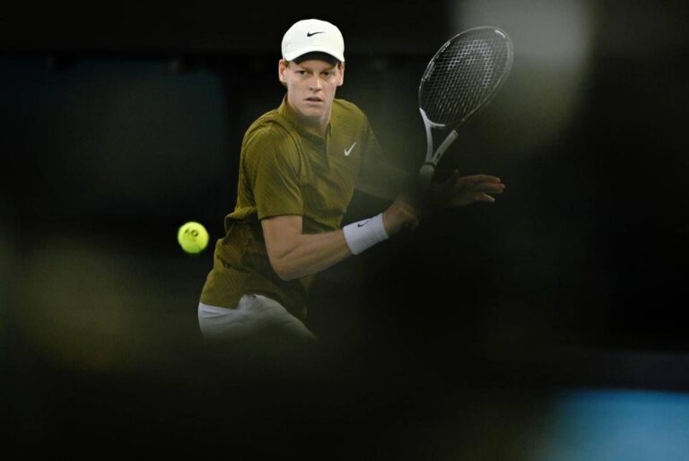 Sinner ko agli Australian Open, Bertolucci lo difende: “Si può anche perdere”