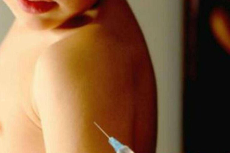 Vaccini, Usa rivedono programma infanzia: meno dosi raccomandate per tutti i bimbi