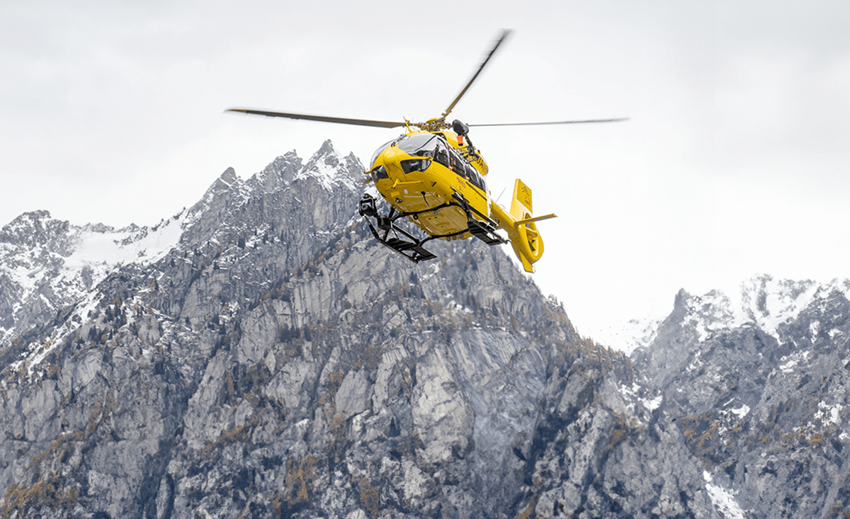 Valanga a Courmayeur, quattro sciatori coinvolti: un ferito