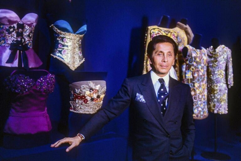 Valentino, la partita dell’eredità: dalla villa sull’Appia al castello di Wideville