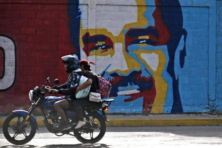 Venezuela annuncia rilascio prigionieri politici: “Fuori anche detenuti stranieri”