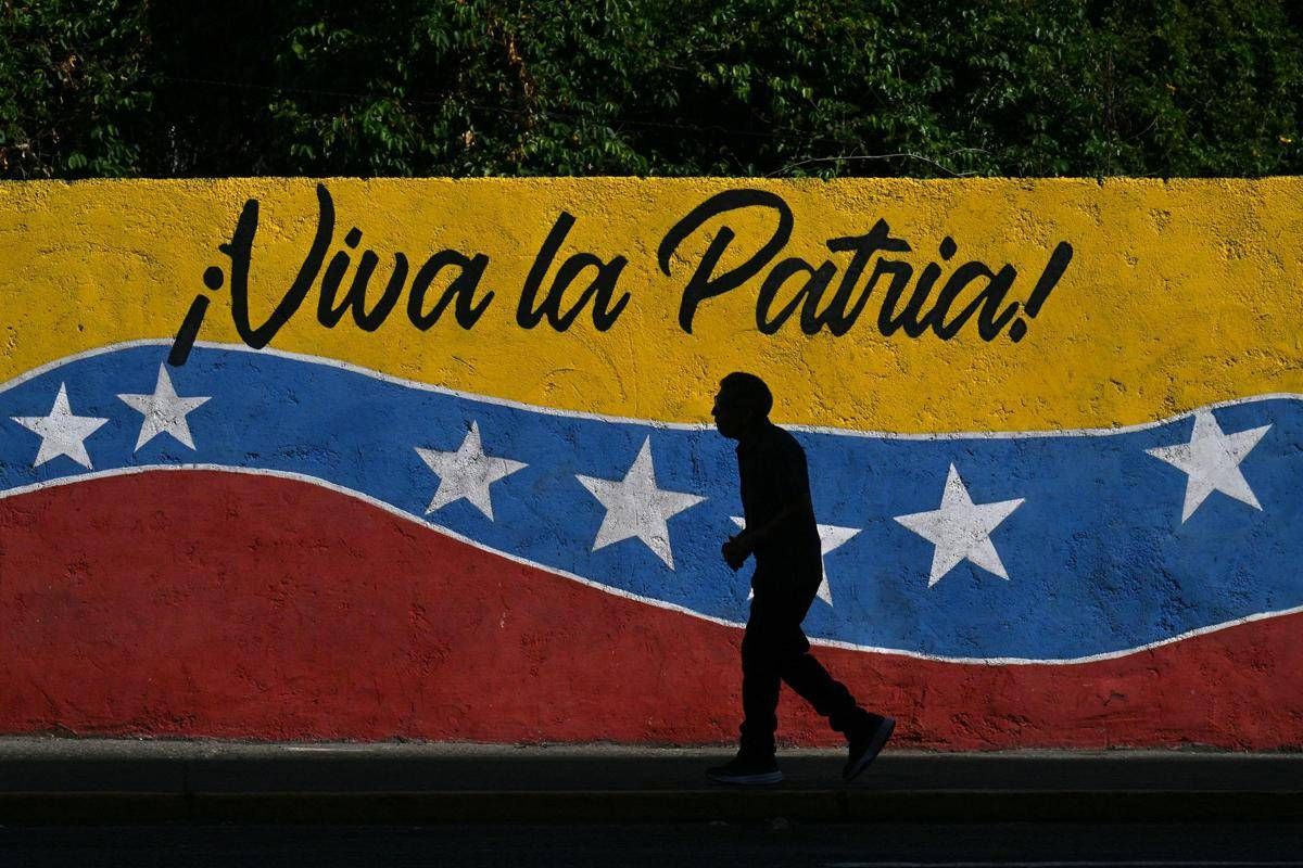 Venezuela, esercito riconosce Rodriguez presidente. Trump avverte: “Faccia la cosa giusta o pagherà”