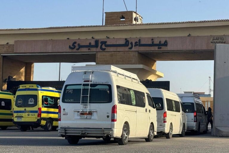 Gaza, valico Rafah aperto sia in entrata che in uscita
