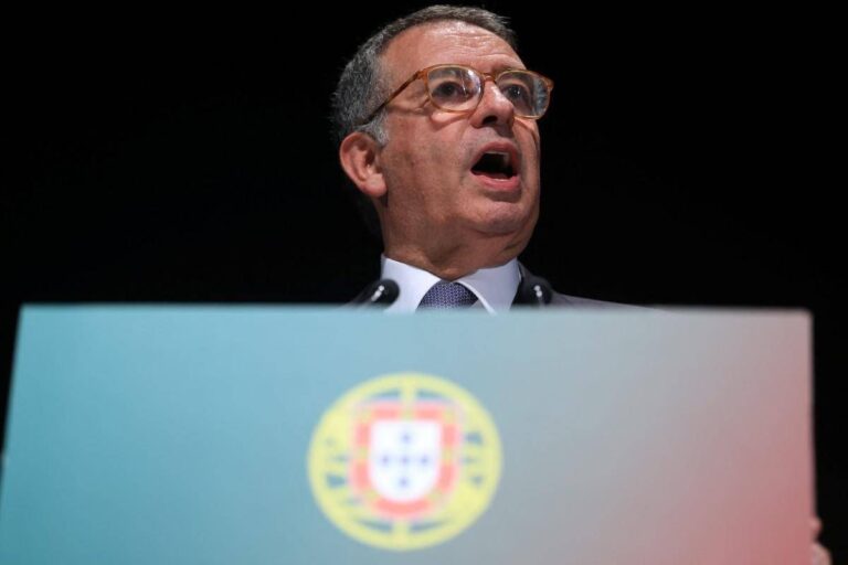 Portogallo, Seguro eletto presidente con record assoluto di voti